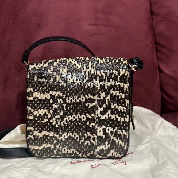 Salvatore Ferragamo Cross Body - Picture 3 of 5